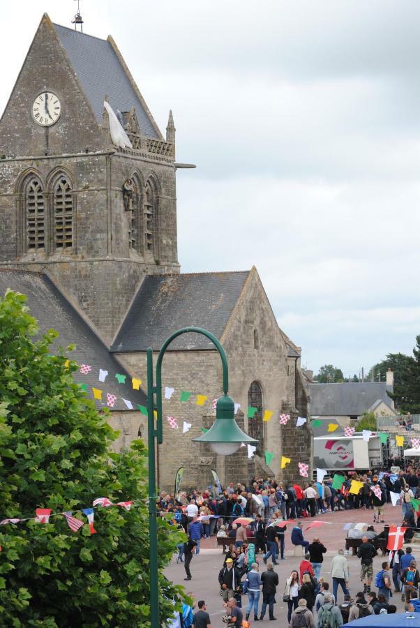 Gite Le Sainte Mere Eglise Exterior foto